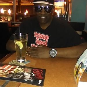 Meet your Posher, Malcolm